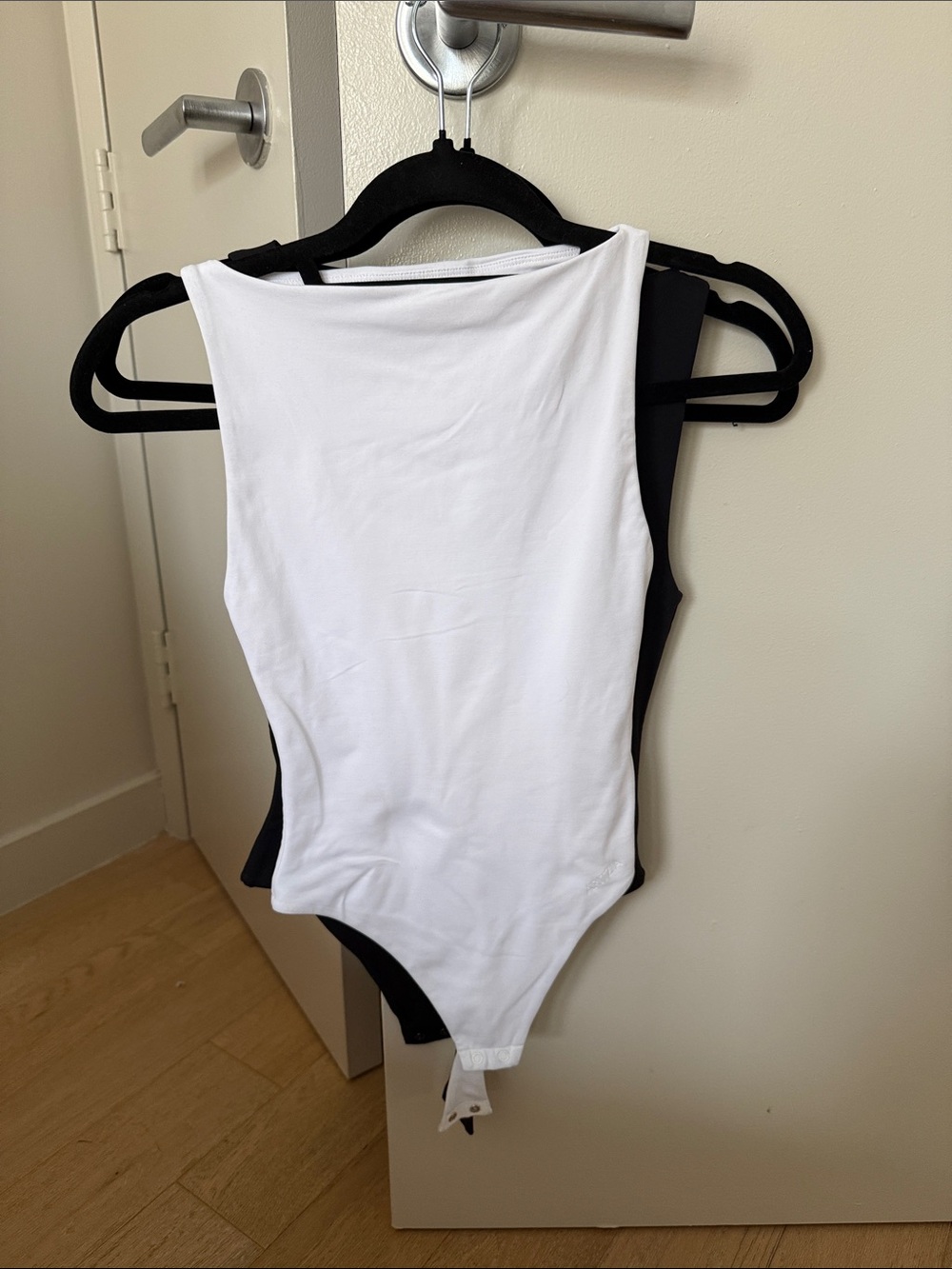 Aritzia contour bodysuit